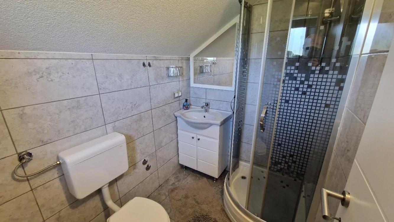 מלון קורניצה House Boketto מראה חיצוני תמונה